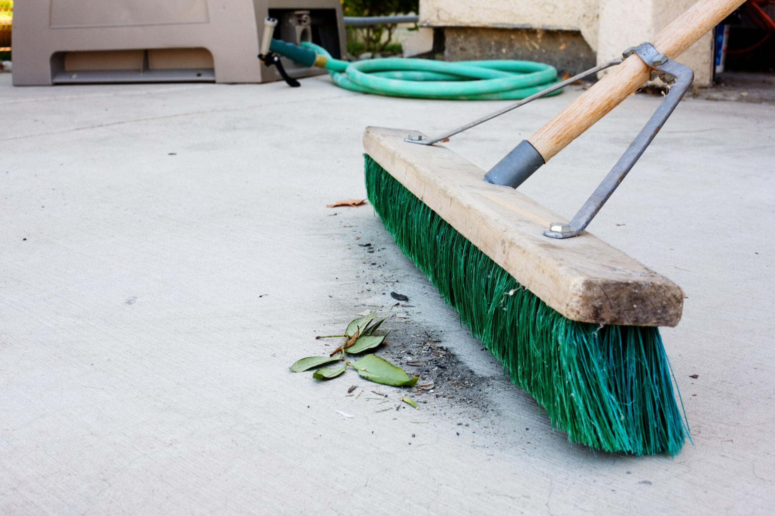 sweeping dirt off glasgow driveway